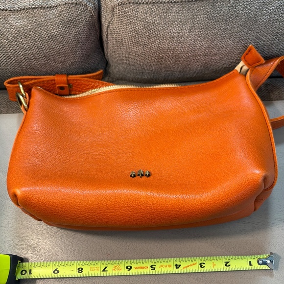 Portland Leather Goods Small Slouchy Shoulder Bag - Picture 4 of 4